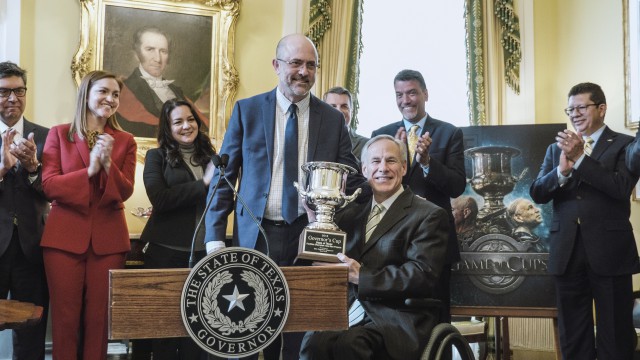 Texas Governor Greg Abbott accepting 2018 Site Selection's Governor's Cup (photo courtesy of Governor Abbott's office). 