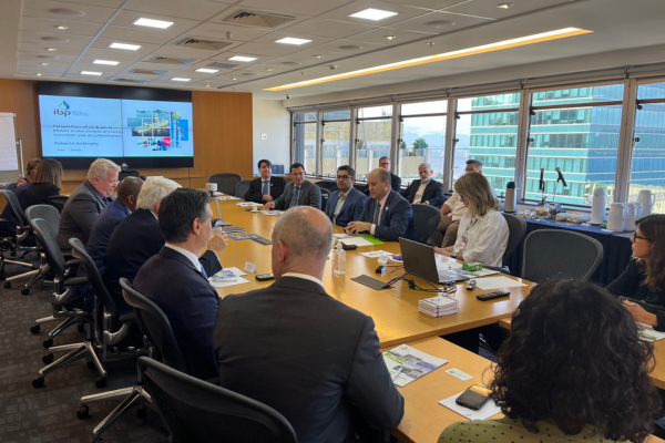 Reunião do conselho durante a Missão Comercial Brasileira 2023